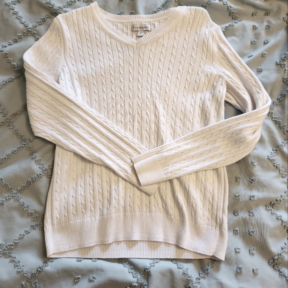 Kim Rogers White v-neck sweater